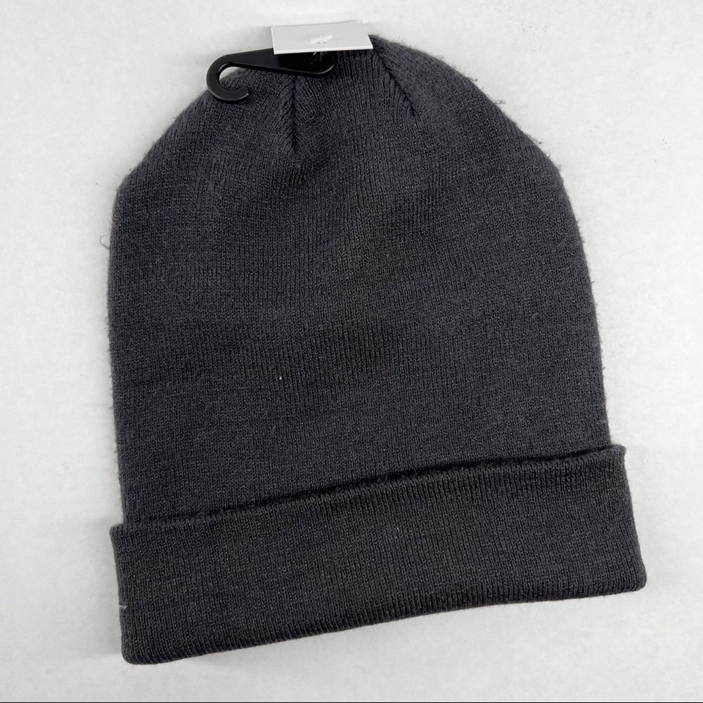 Mens Grey Knit Beanie - Picture 1 of 2
